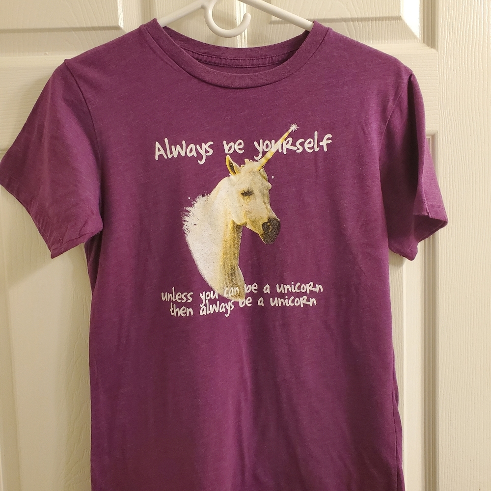 Purple Be Yourself Unless You Can Be a Unicorn T-shirt (kids XL)